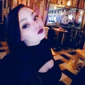 Meet your Posher, Brittney